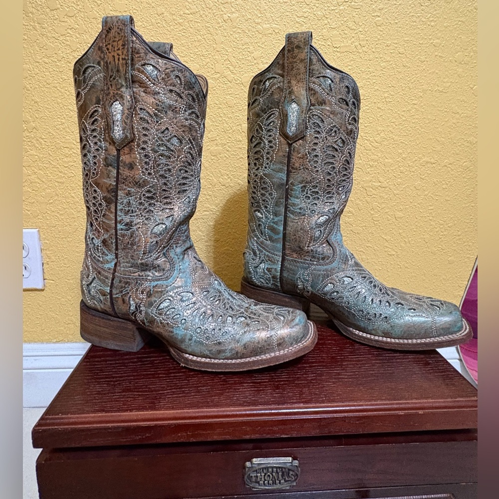 Corral Western Boot - Picture 3 of 4